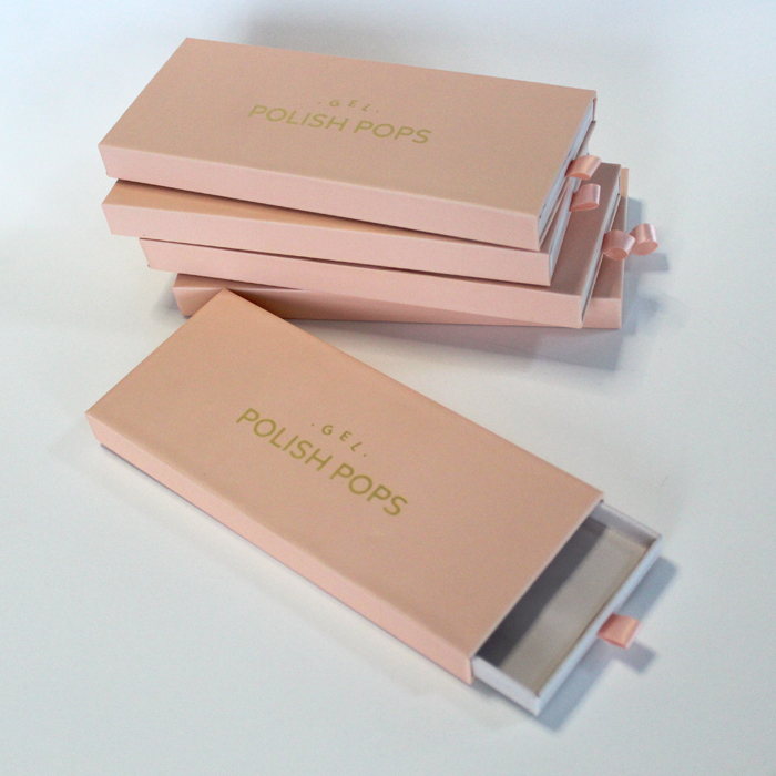 Πολυτελές κουτί συσκευασίας Press on Nails με γυαλιστερή πλαστικοποίηση, επίστρωση UV και βερνίκι για ψεύτικα νύχια μανικιούρ ομορφιάς